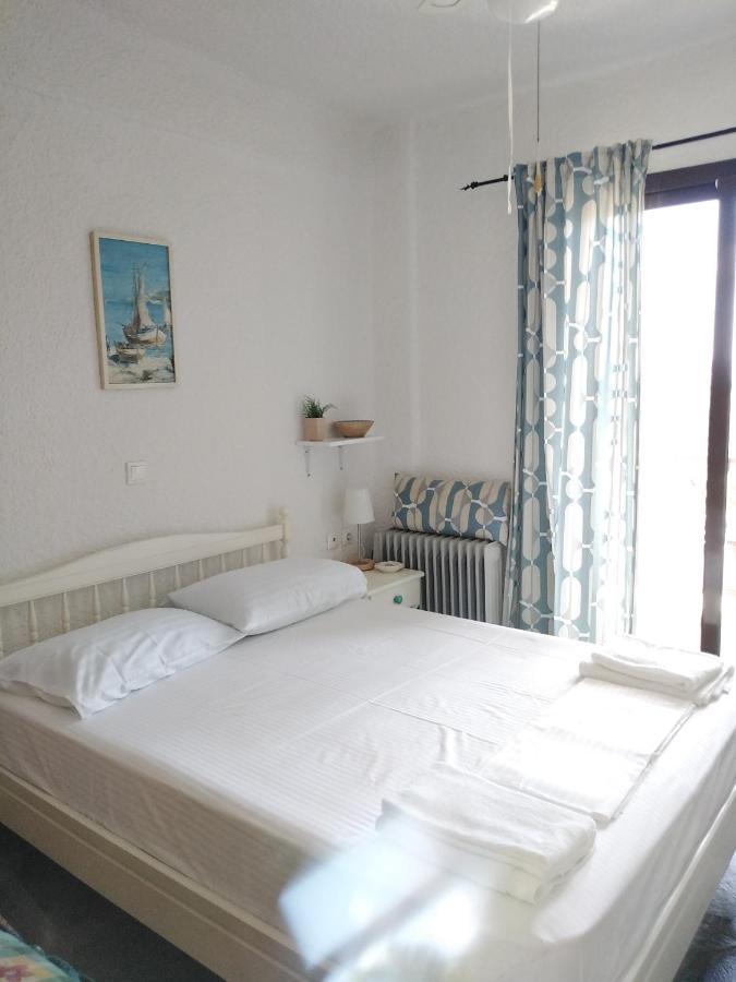 Rebekka'S Guest House Elani Siviri Eksteriør billede
